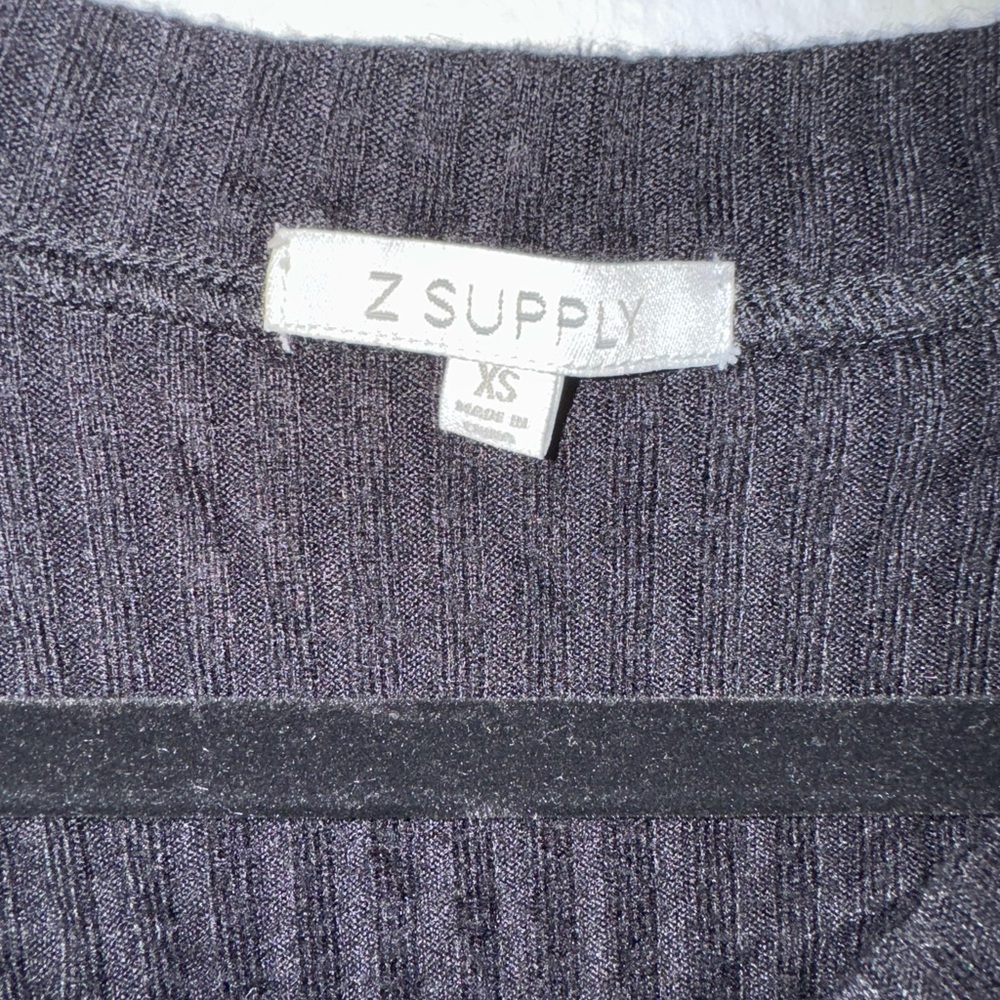Black Ribbed Button-Up Bodysuit - Picture 3 of 3